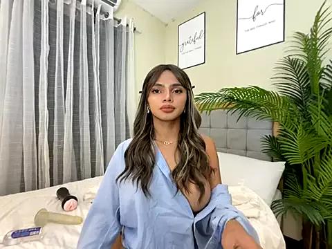 Check-out our cam rooms range and converse on a personal level with our delicious livecams streamers, showing off their spicy curves and toys.