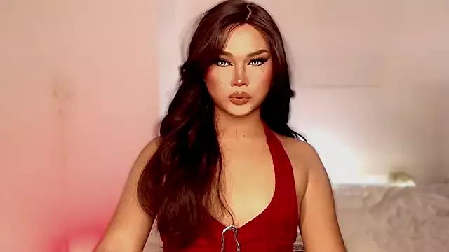 MissChloe_Wolf from StripChat is Freechat