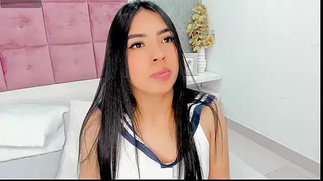 missconnor from StripChat is Freechat