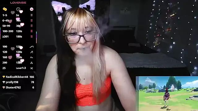MissLoreleii from StripChat is Freechat
