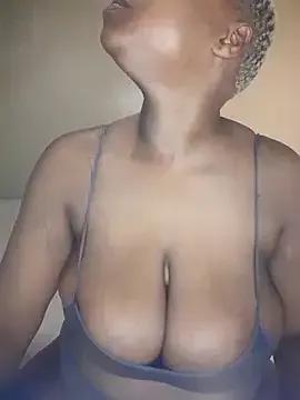 MissNightzzz from StripChat is Freechat