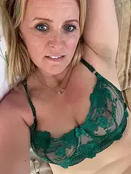 Mistress-LillyRose from StripChat is Freechat