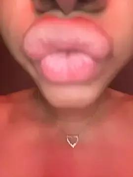 mixedbabygigi from StripChat is Freechat