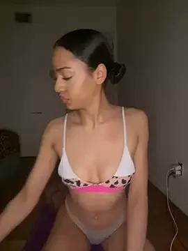 Photos of mixedbabygigi from StripChat is Freechat