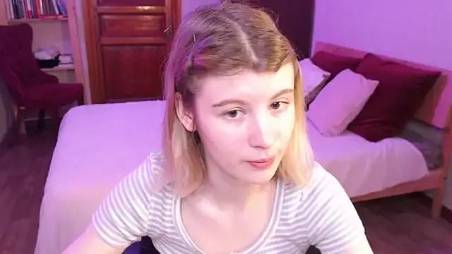 Molly_Babe_ from StripChat is Freechat