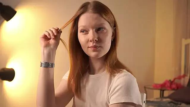 MollyBushh from StripChat is Freechat