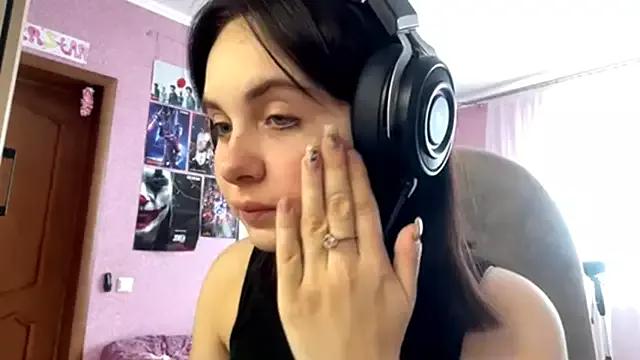 MollyPartey from StripChat is Freechat