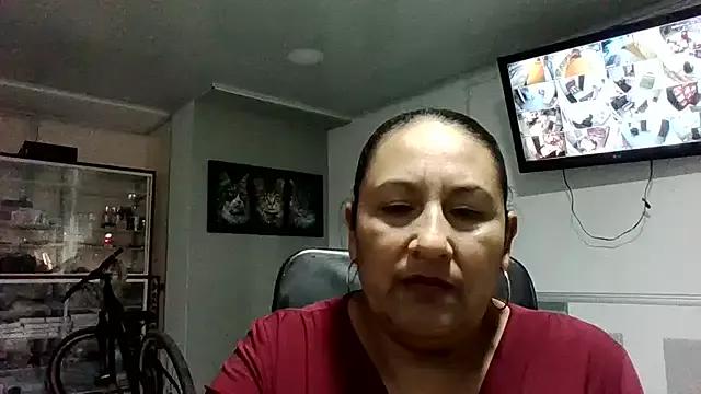 Mommy_hot- from StripChat is Freechat