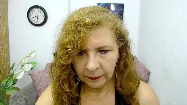 Photos of mommy_katy from StripChat is Freechat