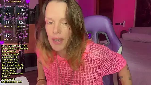 mommyselenafit_ from StripChat is Freechat