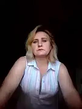 Mona-Elisa441 from StripChat is Freechat