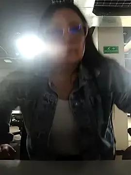 Monserratizzy from StripChat is Freechat