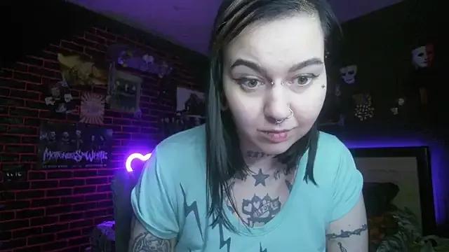 MoorderxDoll from StripChat