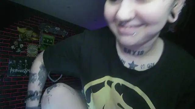 MoorderxDoll from StripChat