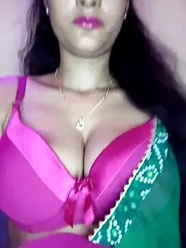 Mr-n-miss from StripChat is Freechat