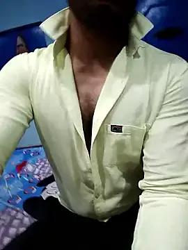 Mrbadboyaryan from StripChat is Freechat