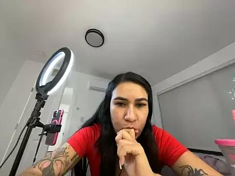 mulan_cooper from StripChat is Freechat