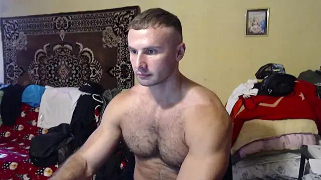 muscle_uncut from StripChat is Freechat