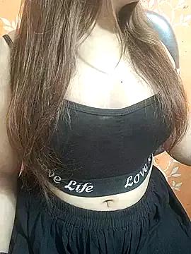 Namrata-Star from StripChat is Freechat