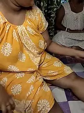 Nasty-bhabhi from StripChat is Freechat