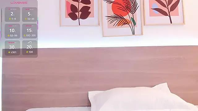 nataliiiiia from StripChat is Freechat