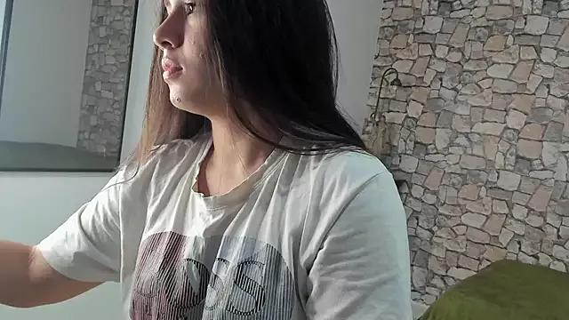 Natasha_2025 from StripChat is Freechat
