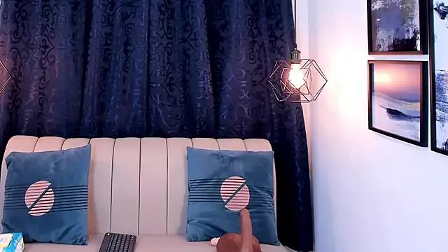 natasha_moreno from StripChat is Freechat