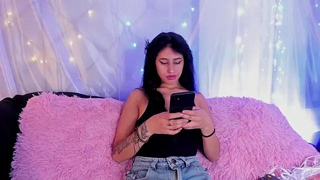Check-out our cam rooms range and converse on a personal level with our delicious livecams streamers, showing off their spicy curves and toys.