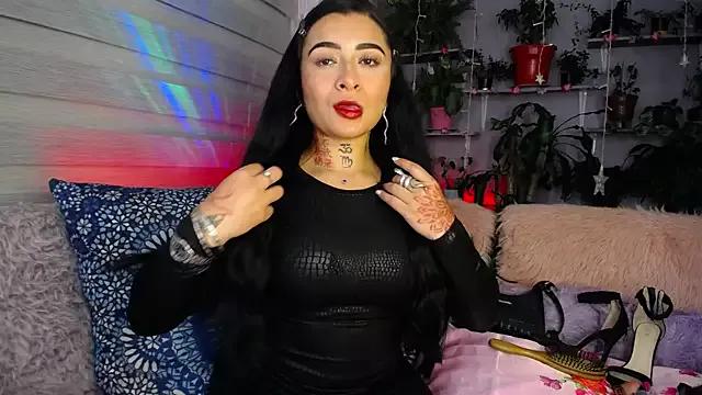 Check-out our cam rooms range and converse on a personal level with our delicious livecams streamers, showing off their spicy curves and toys.