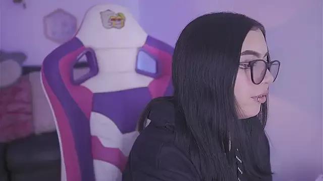 nathaly_owenss from StripChat is Freechat