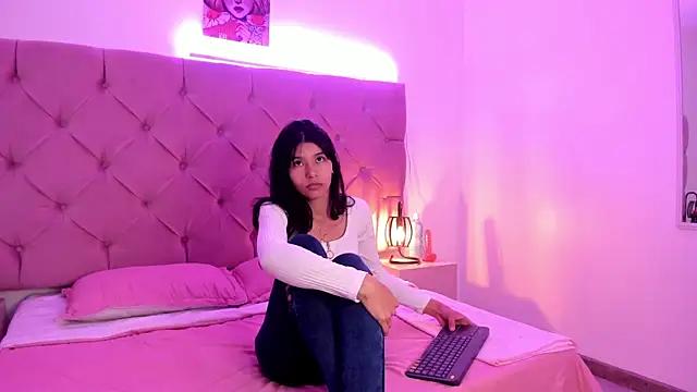 Check-out our cam rooms range and converse on a personal level with our delicious livecams streamers, showing off their spicy curves and toys.
