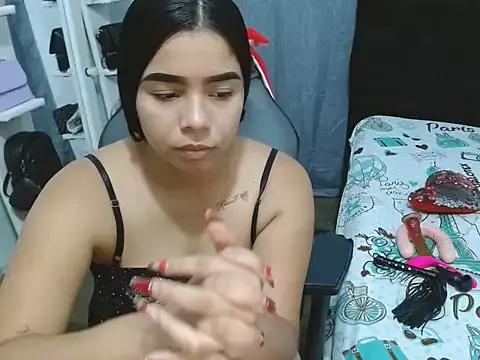 NathashaAngie from StripChat is Freechat