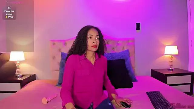 Naughty_Ebonyy_ from StripChat is Freechat