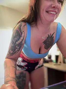 Check-out our cam rooms range and converse on a personal level with our delicious livecams streamers, showing off their spicy curves and toys.