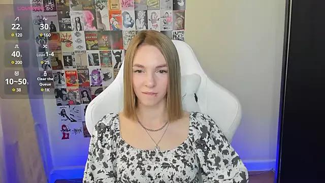 NessaDiazz from StripChat is Freechat