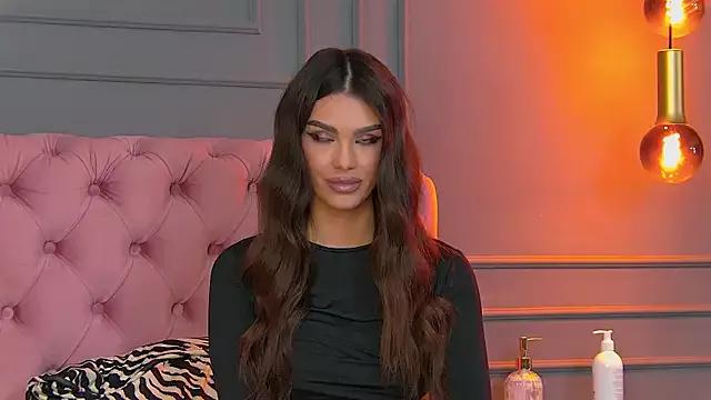 Nicole_Diva from StripChat is Freechat