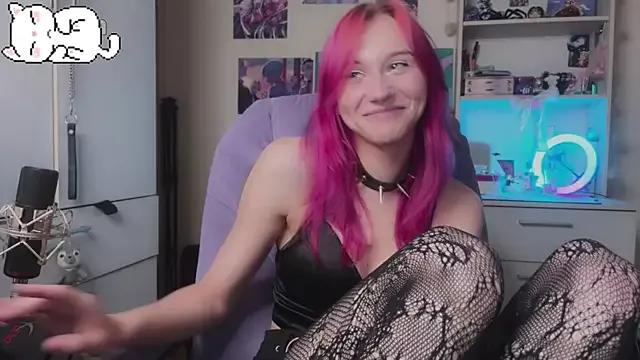 Check-out our cam rooms range and converse on a personal level with our delicious livecams streamers, showing off their spicy curves and toys.