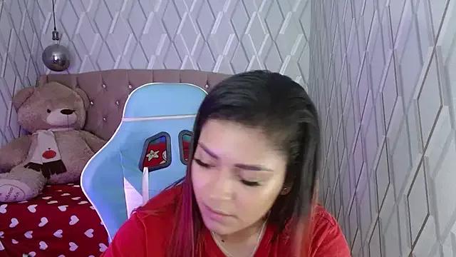 NicolleTaylor from StripChat is Freechat