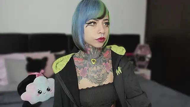 Check-out our cam rooms range and converse on a personal level with our delicious livecams streamers, showing off their spicy curves and toys.