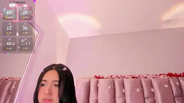 NikyBrookss from StripChat is Freechat