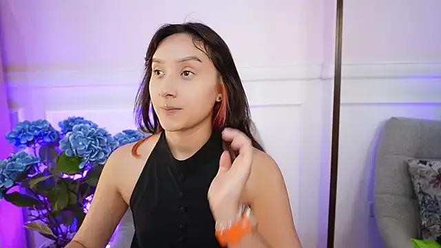 NinaCollinss from StripChat is Freechat