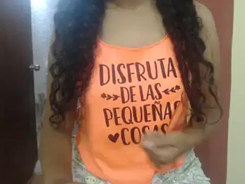 Nolimtslove from StripChat is Freechat