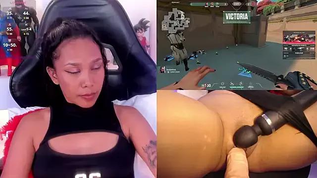 Check-out our cam rooms range and converse on a personal level with our delicious livecams streamers, showing off their spicy curves and toys.