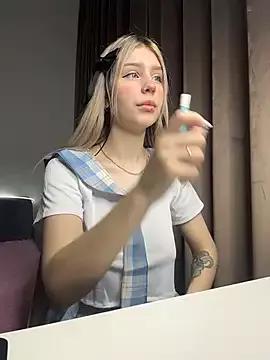 Olivia1Taylor1 from StripChat is Freechat