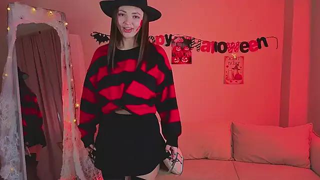 Check-out our cam rooms range and converse on a personal level with our delicious livecams streamers, showing off their spicy curves and toys.