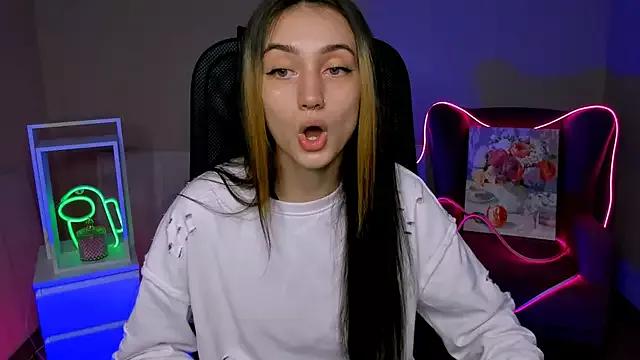 olivianorton from StripChat is Freechat