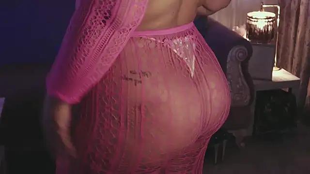 oliviathea from StripChat is Freechat