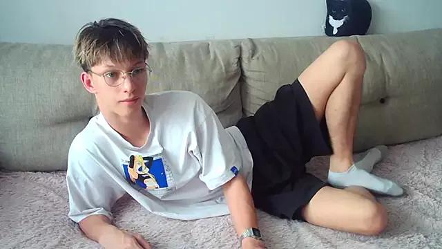 Ostin_meow from StripChat is Freechat