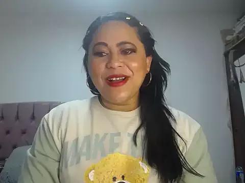 PamelaMartin from StripChat is Freechat