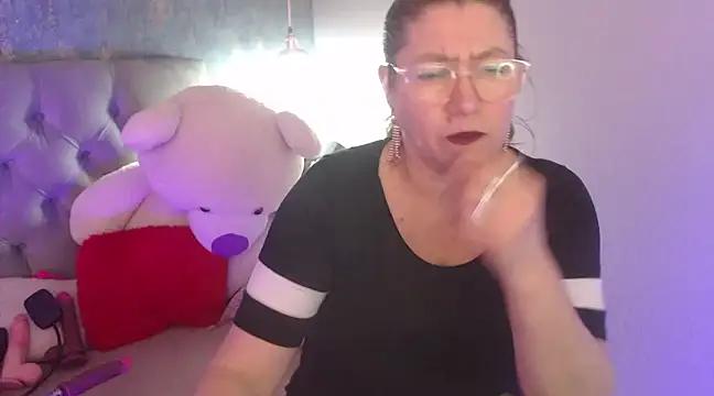Paulamilf from StripChat is Freechat